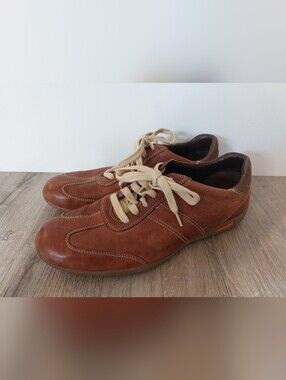Cole Haan Men's Brown Nike Air Lace Up Shoes